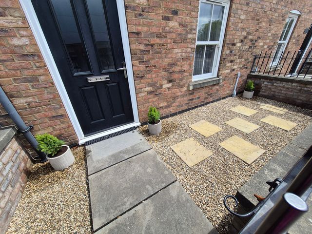 3 Railway Terrace - 1201091 - photo 2