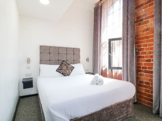 Apartment 310 - 1201247 - photo 3