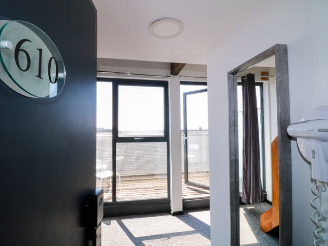 Apartment 610 - 1201251 - photo 2