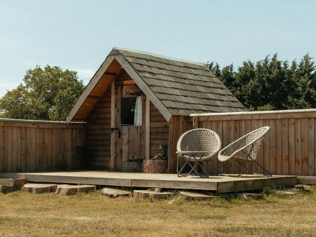 Glamping at the Retreat Wiltshire is rural bliss - 1201298 - photo 2