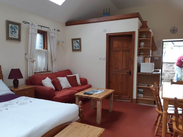Beautiful 1-Bed Cottage in Trellech - 1201312 - photo 5