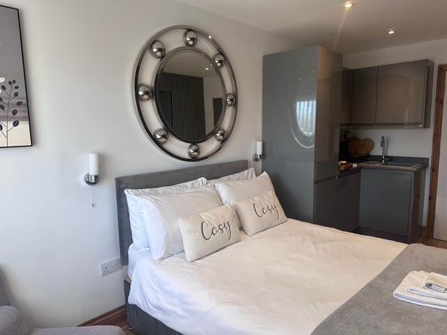 Beautiful 1-Bed studio in Penrith - 1201318 - photo 2