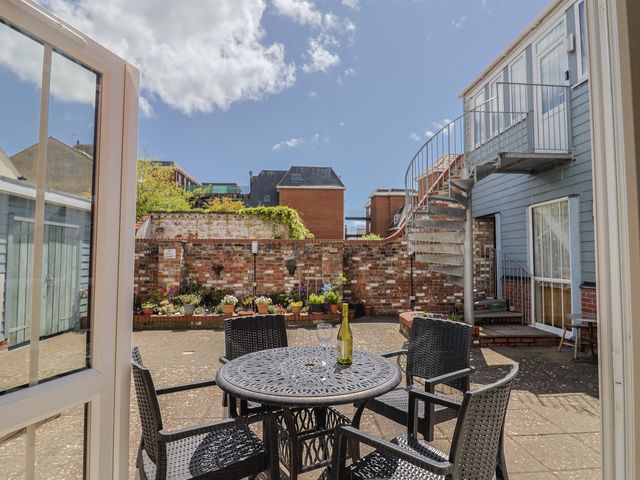 Beck House - 1201741 - photo 2