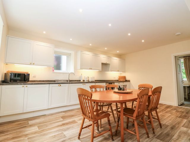 West House - 1201831 - photo 5