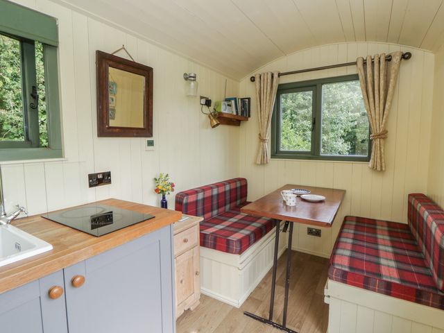 The Three Spaniels Shepherds Hut - 1202414 - photo 4