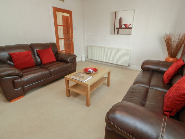 2 St. Catherines Cottages - 1202653 - photo 5