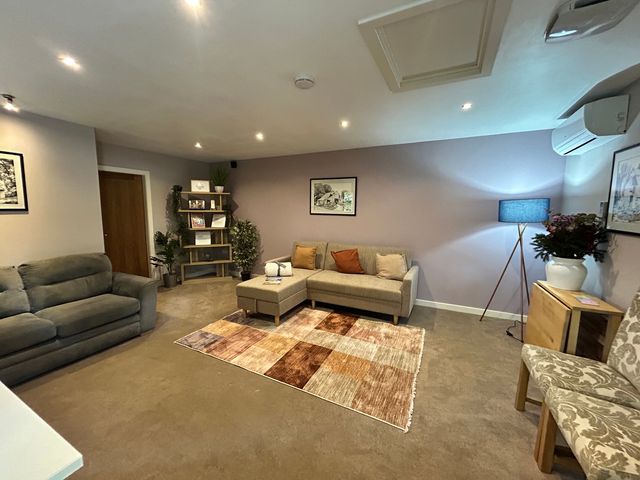 The Lodge - 1202827 - photo 4