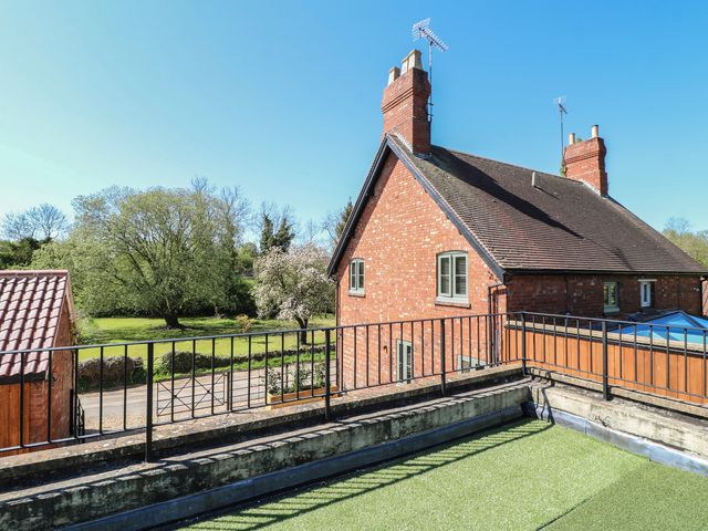 Gardener’s Cottage - 1202840 - photo 3