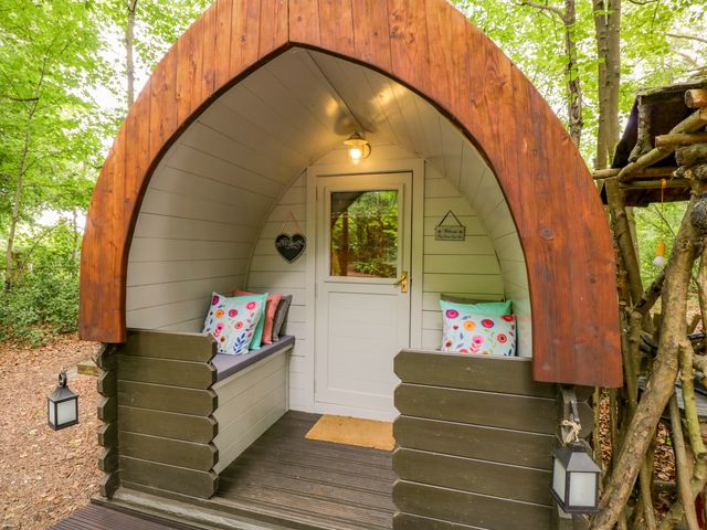 Bluebell Glamping Pod - 1202863 - photo 3