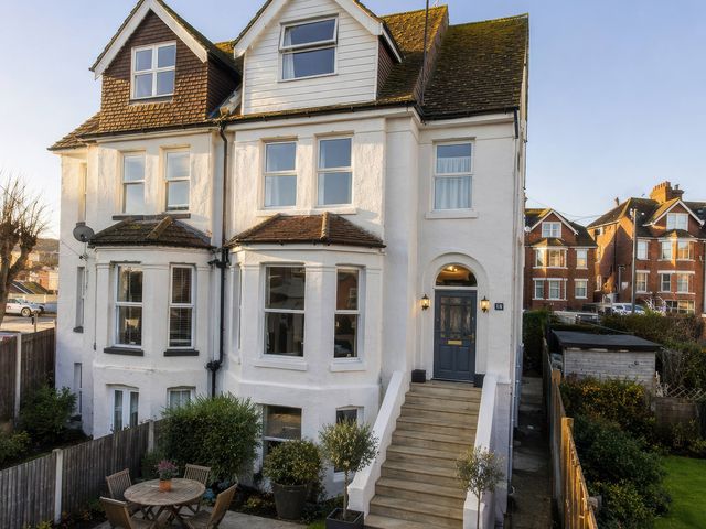A house with a front garden and steps at 19 East Cliff Gardens in Folkestone