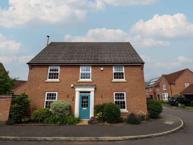 26 Otho Way - 1203404 - photo 2
