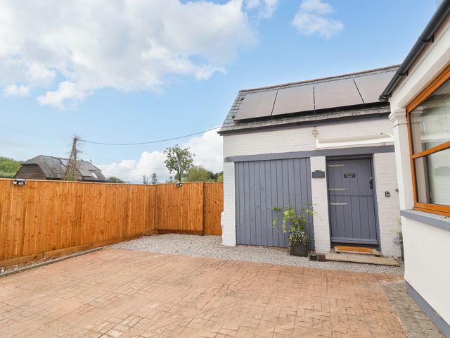 Coach House - 1203650 - photo 2