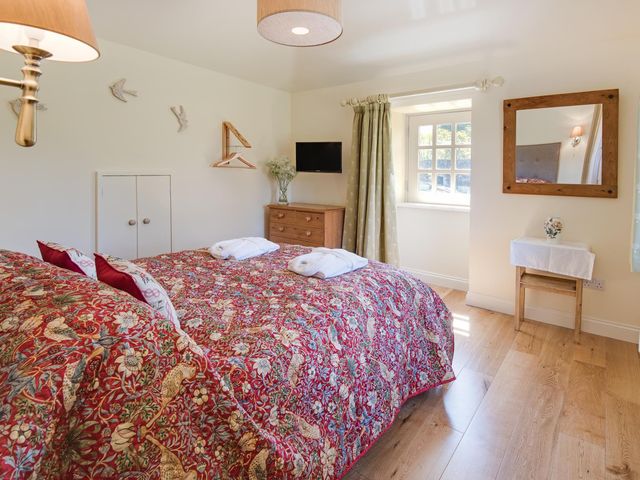 Country Cottage Sleeps 3 with Garden and Parking - 1203793 - photo 5