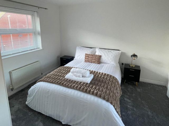 House Sleeps 5 with Garden and Parking - 1203804 - photo 4