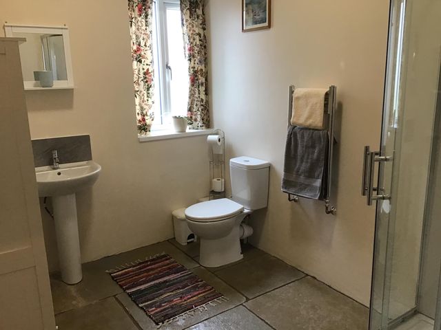 1 Bed Lodge-Sleeps 4-Pet Friendly-Free Parking - 1203848 - photo 5