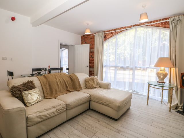1 Bed - 1204043 - photo 5