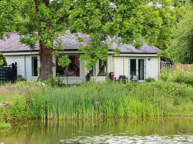 Bulrush Cabin - 1204176 - photo 1 