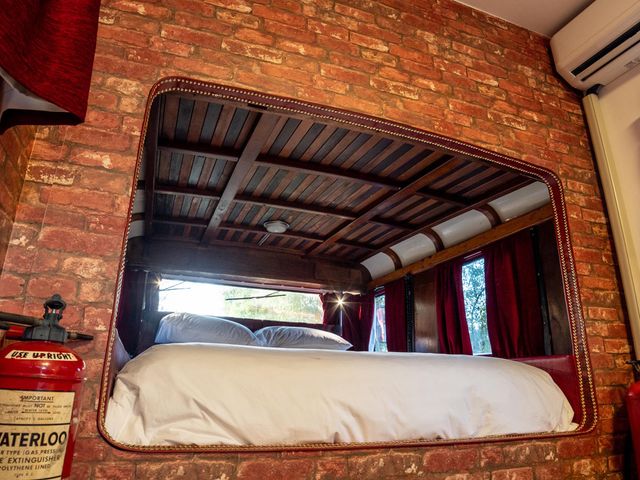 Sleeps 2 -Private Garden -Pets Ok -Hot Tub -Dennis - 1204712 - photo 2