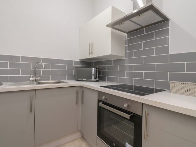 Luxury Winter Gardens Apartment 1 - 1204732 - photo 5