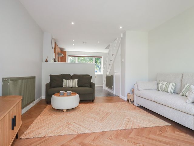 67 Manor Villas - 1205082 - photo 3