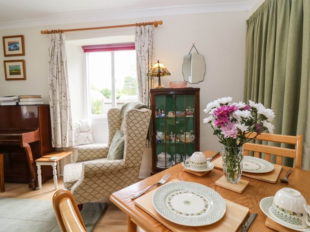 96 Chapel Lane - 1205191 - photo 5