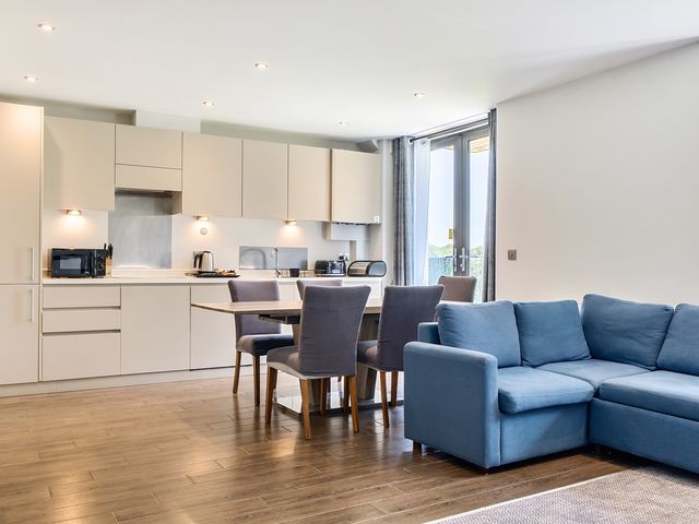 Cotswolds Apartment 1, sleeps 4 - 1205314 - photo 3