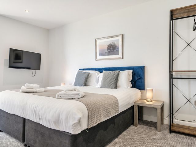 Cotswolds Apartment 1, sleeps 4 - 1205314 - photo 5