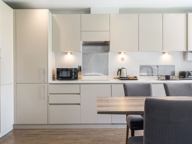 Cotswolds Apartment 2 Sleeps 4 - 1205315 - photo 5