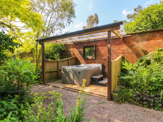 Apple Bough Cottage - 1205500 - photo 5