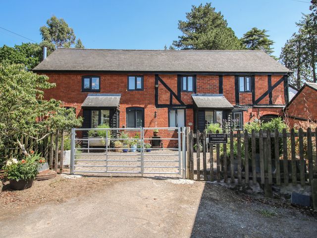 Apple Bough Cottage - 1205500 - photo 3