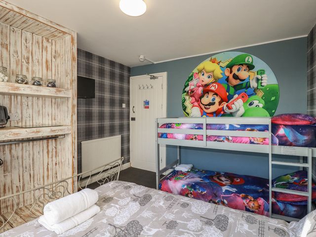 Shoreline Apartment No.8 - 1205725 - photo 2