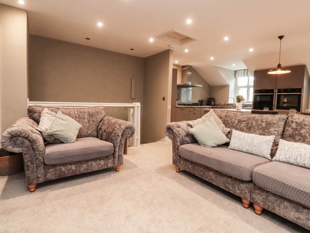 4 Church Hall Mews - 1205847 - photo 5