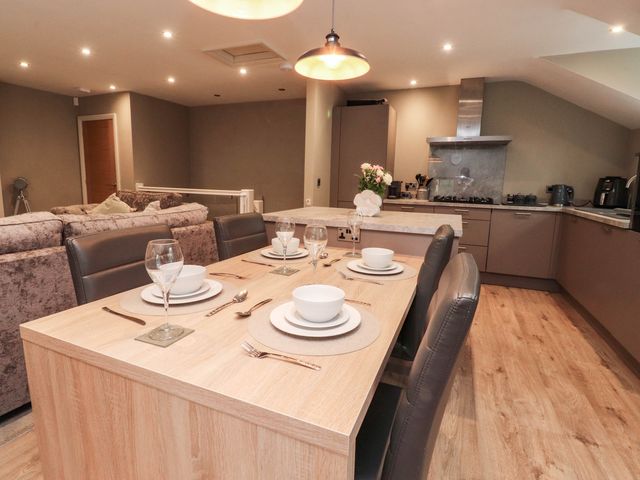 4 Church Hall Mews - 1205847 - photo 3