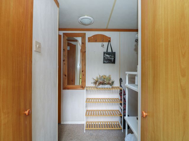 10 Cater Gardens - 1205899 - photo 3