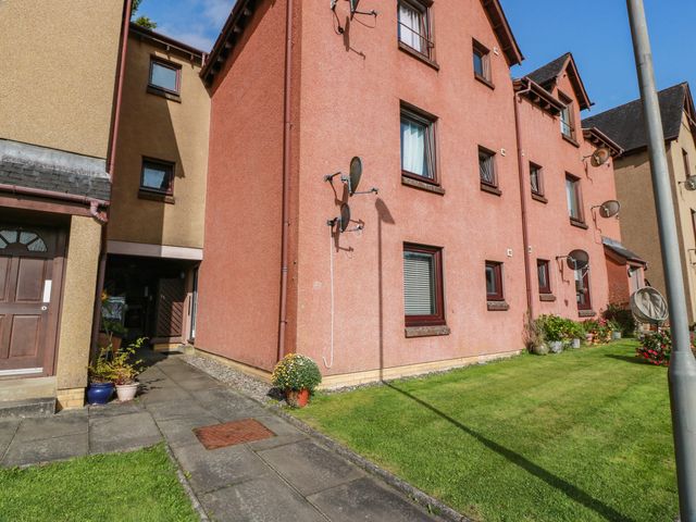 An outdoor area of a residential building at No.31 Craigard Road 