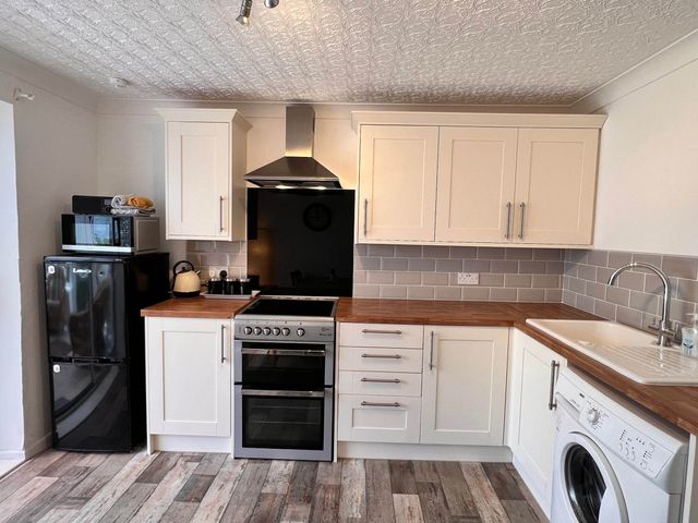 2 Bed Family Bungalow, WiFi, Parking, Garden, Dogs - 1206264 - photo 3