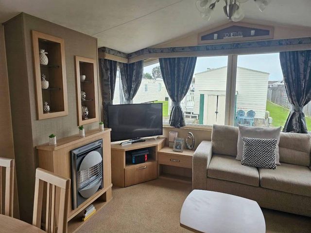 2 Bed Caravan  Sleeps 6 Pets Beach Access - 1206268 - photo 2