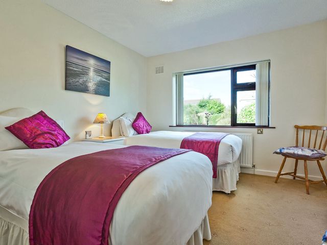 Lothlorien in Grange over Sands with Bay Views - 1206269 - photo 4