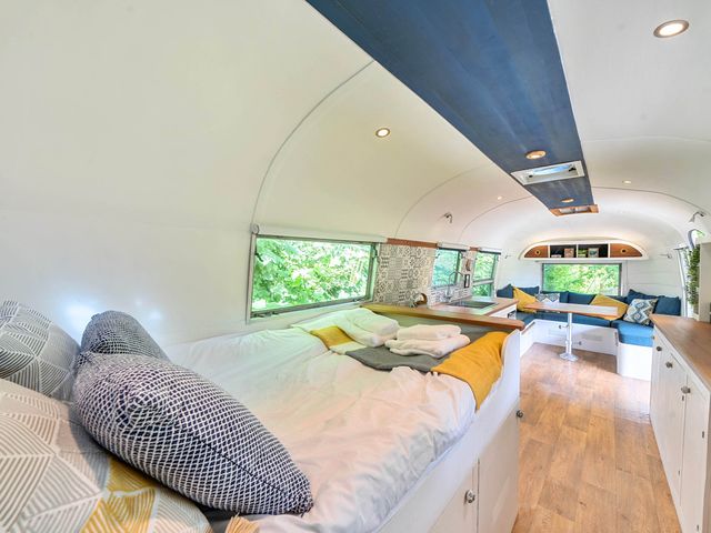 Sleeps 2 - Private Hot Tub - Fire Pit - 1206277 - photo 3