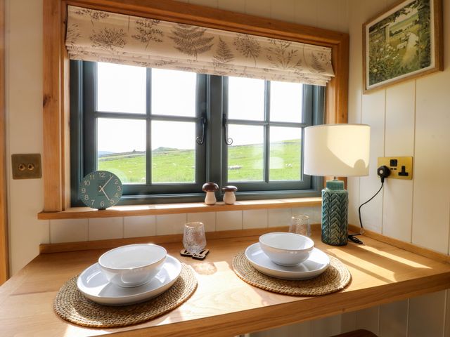 Fern Shepherds Hut - 1206342 - photo 4
