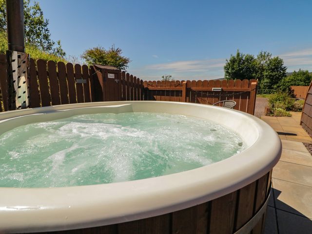 Gortin Glen Glamping Pod 3 - 1206424 - photo 3