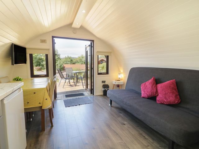 Gortin Glen Glamping Pod 3 - 1206424 - photo 4