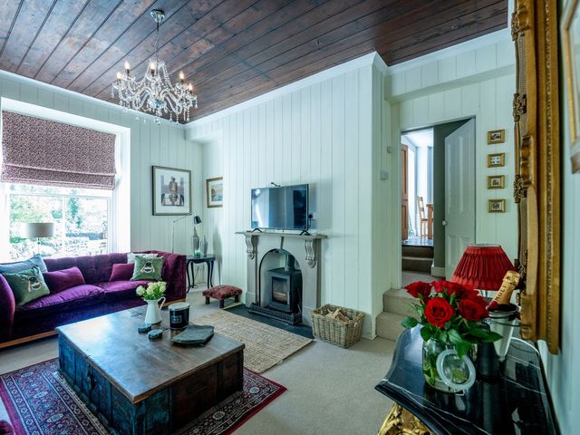 Gwynfryn House, Gorgeous Riverside Property Near The Beach - 1206617 - photo 3