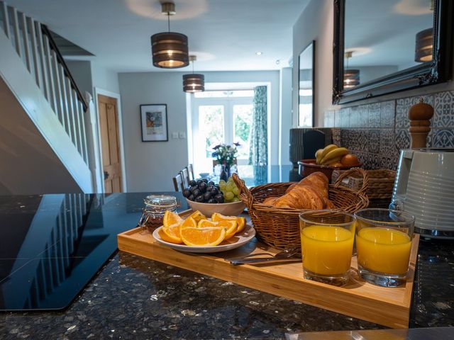 Gwynfryn House, Gorgeous Riverside Property Near The Beach - 1206617 - photo 4