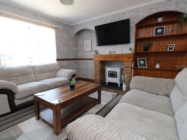 31 Ffordd Y Maer - 1206664 - photo 3