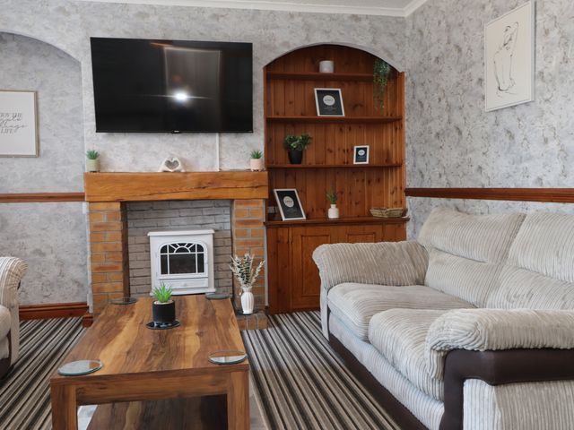 31 Ffordd Y Maer - 1206664 - photo 5