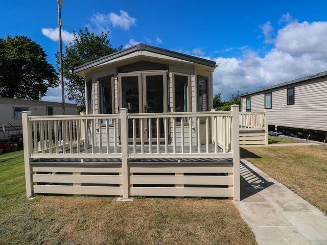Number 19 - 1206681 - photo 2