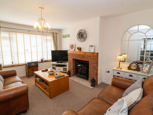 56 Steart Gardens - 1206776 - photo 3