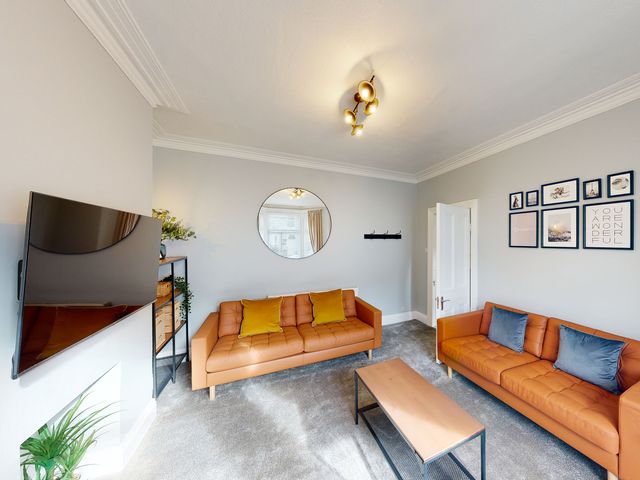44 Norwood Street - 1207015 - photo 3