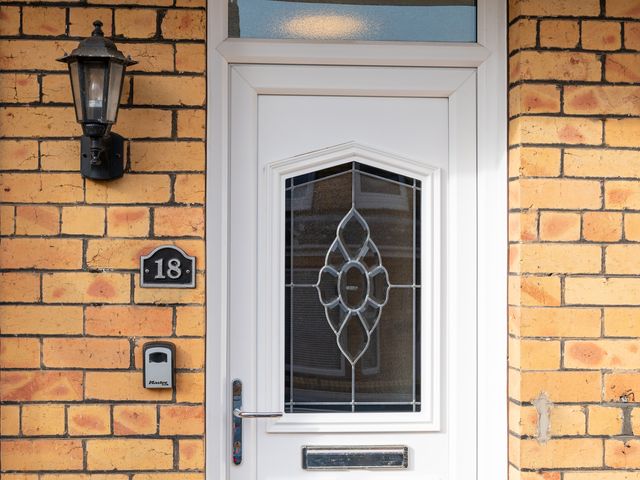 18 Mayville Avenue - 1207016 - photo 3